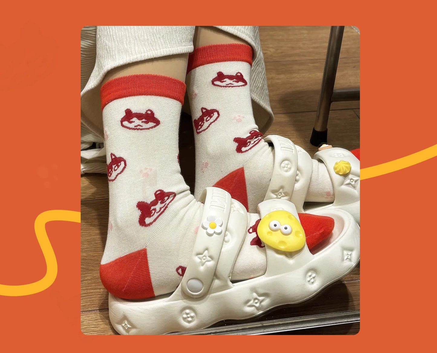 Delicious in Dungeon Izutsumi 'Free Cat' Crew Socks – Mid-Calf Anime Socks (Fits US 5-11)